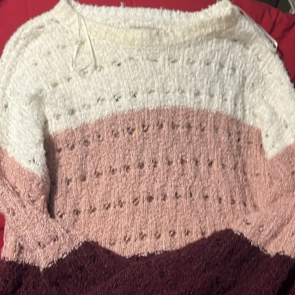 Wonderly Juniors sweater